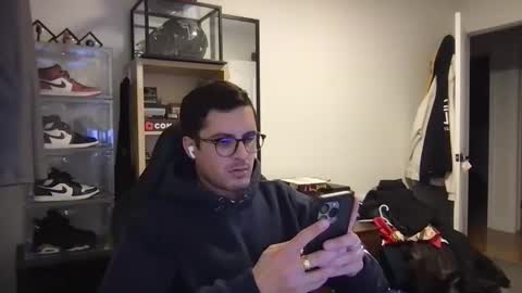 Snapshot of gatmandeep chatting on 12.11.24 Aladdin online show from 12.11.24