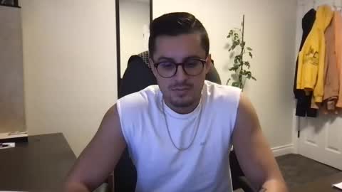 Snapshot of gatmandeep chatting on 01.17.25 Aladdin online show from 01.17.25