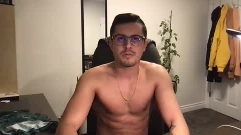 Snapshot of gatmandeep chatting on 01.18.25 Aladdin online show from 01.18.25