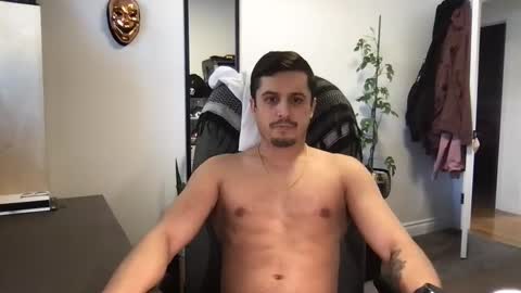 Snapshot of gatmandeep chatting on 02.10.25 Aladdin online show from 02.10.25