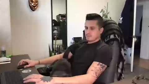 Snapshot of gatmandeep chatting on 03.07.25 Aladdin online show from 03.07.25