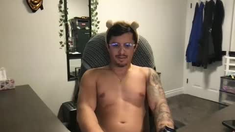 Snapshot of gatmandeep chatting on 10.16.25 Aladdin online show from 10.16.25