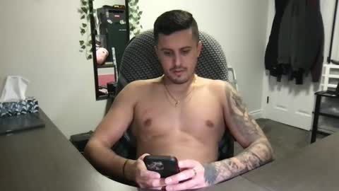 Snapshot of gatmandeep chatting on 12.15.25 Aladdin online show from 12.15.25