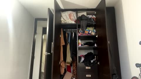 gatubelahotxxx online show from 12.29.24