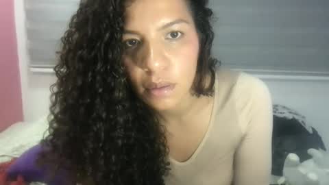 gatubelahotxxx online show from 09.28.25