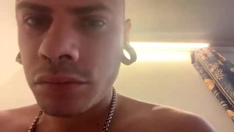 gayboyx1312 online show from 11.02.25