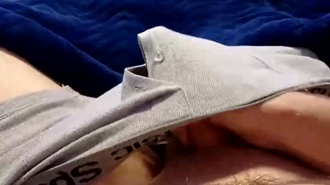 Snapshot of gazzzaa chatting on 02.13.25 gaz online show from 02.13.25