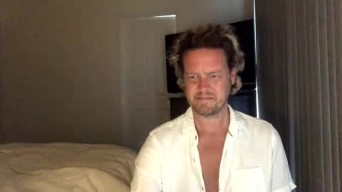 gcsurfer81 online show from 12.02.24