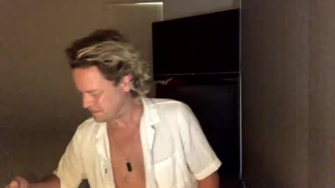 gcsurfer81 online show from 12.30.24