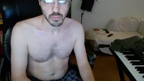 Snapshot of gdakis chatting on 02.25.26 gdakis online show from 02.25.26