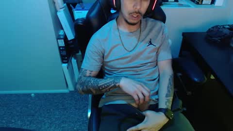 Snapshot of gefeeer chatting on 09.20.25 gefeeer online show from 09.20.25