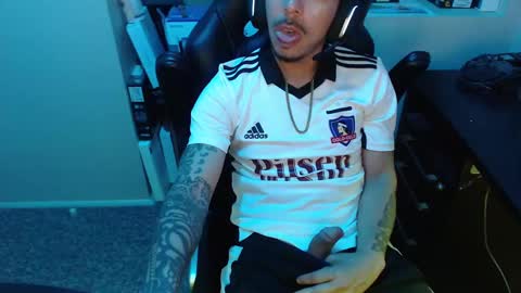 Snapshot of gefeeer chatting on 09.21.25 gefeeer online show from 09.21.25