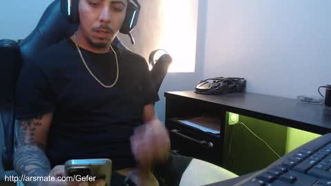 Snapshot of gefeeer chatting on 11.07.25 gefeeer online show from 11.07.25