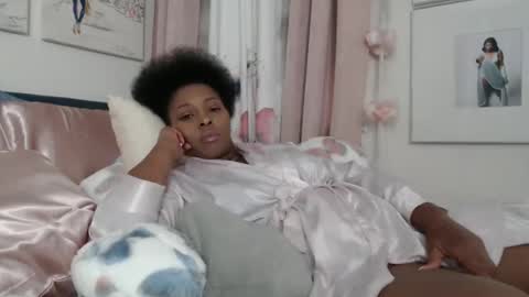 The Empress online show from 10.28.25