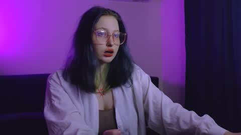 Vi online show from 10.31.25