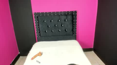 Snapshot of gema_moret chatting on 01.12.26 Gema online show from 01.12.26