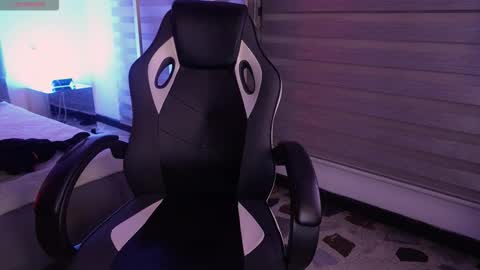 Snapshot of gemarodriguez_ chatting on 12.05.25 Gemma online show from 12.05.25