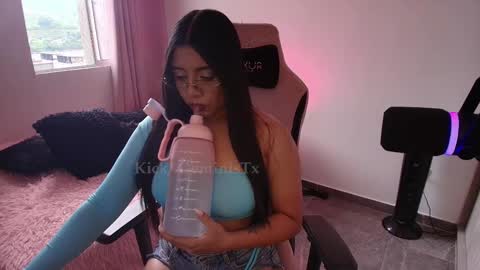 geminis11 online show from 12.22.25