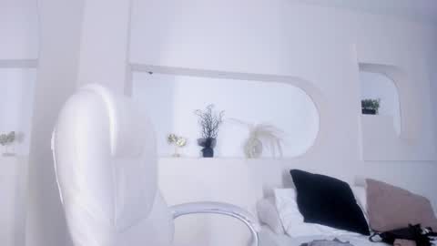 geminis muentes online show from 12.01.25