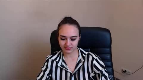 Gemma online show from 04.17.26