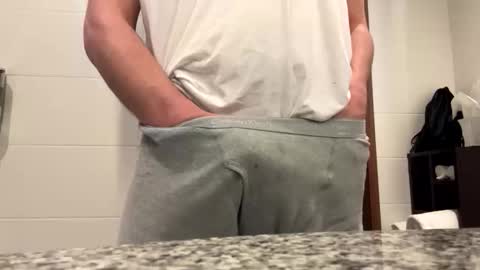 gen_z_boy online show from 12.02.25