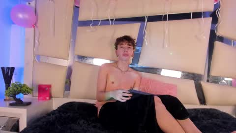 Genesis online show from 11.14.25