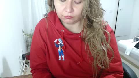 Snapshot of genesisgems11_ chatting on 03.07.25 Genesis online show from 03.07.25