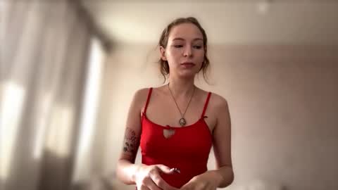 Emmi online show from 09.30.25