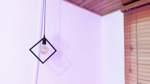 Snapshot of gennesis_love chatting on 11.26.25 Sofia online show from 11.26.25