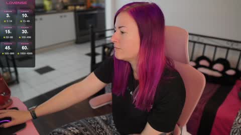 Genny Rock   and  online show from 02.06.25