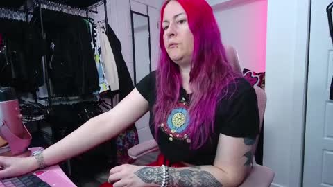 Genny Rock   and  online show from 04.08.26