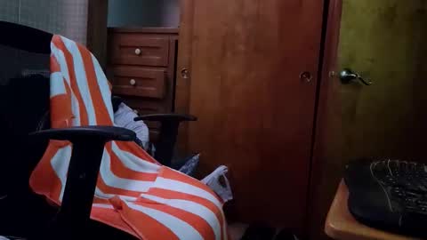 Snapshot of genodeano chatting on 10.30.25 Geno online show from 10.30.25