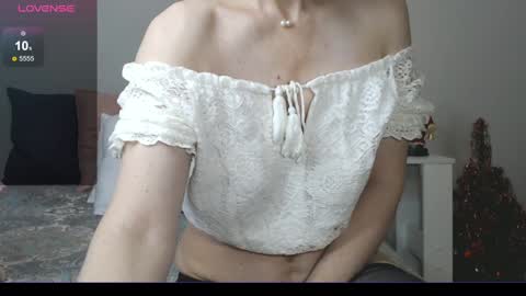 Elena online show from 01.05.25