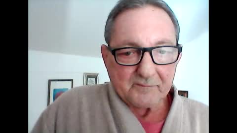 Snapshot of georg1412 chatting on 02.27.25 georg1412 online show from 02.27.25