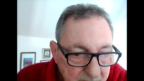 Snapshot of georg1412 chatting on 10.29.25 georg1412 online show from 10.29.25