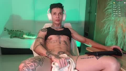 Snapshot of george_prince2 chatting on 12.08.24 independent model online show from 12.08.24