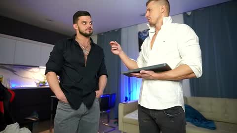 Snapshot of georgearmwrestler chatting on 10.29.25 George my Fansly online show from 10.29.25