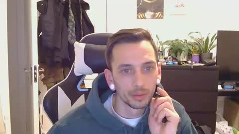 Snapshot of georgek0011 chatting on 03.05.26 georgek0011 online show from 03.05.26