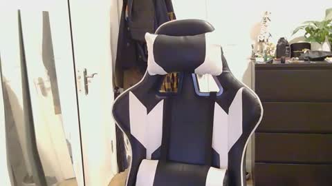 georgek0011 online show from 05.17.26