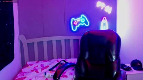 GEORGE online show from 12.27.24