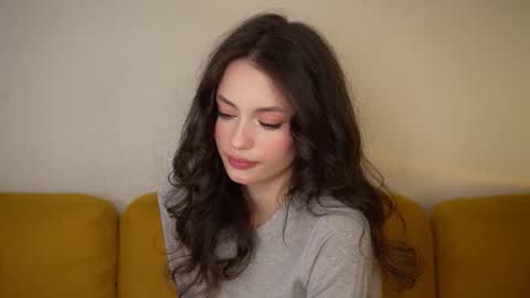 Snapshot of georgiamorandi chatting on 11.26.25 georgiamorandi online show from 11.26.25