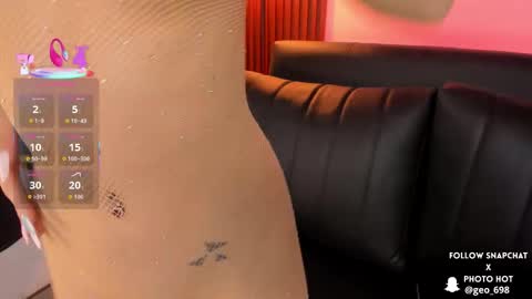 Snapshot of georgina_caruso chatting on 09.27.25 Georgina Caruso online show from 09.27.25