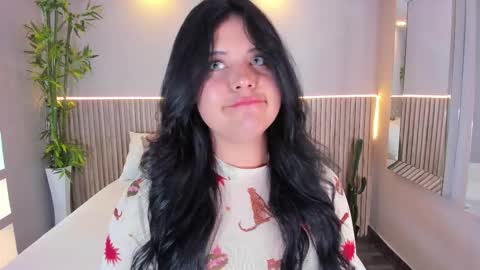 GeorginaReyes  online show from 12.19.25