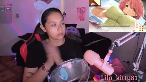 Snapshot of geralrose81 chatting on 11.25.25 geralrose81 online show from 11.25.25