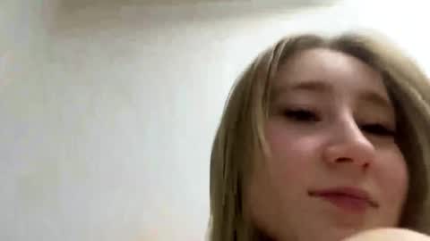 Sofie online show from 11.13.25