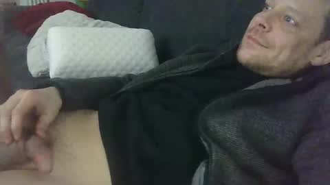 German33FFM1 online show from 02.19.25