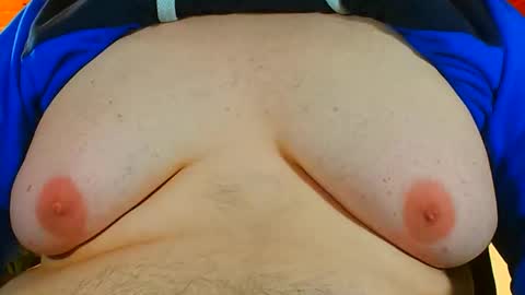 Snapshot of germanfatfemboy chatting on 11.12.25 germanfatfemboy online show from 11.12.25