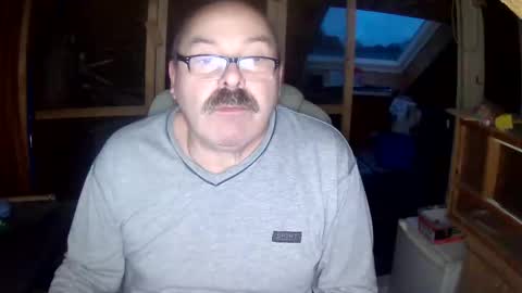 Snapshot of germany_50 chatting on 11.29.25 germany_50 online show from 11.29.25