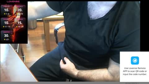 Daddy Jokes online show from 02.12.25