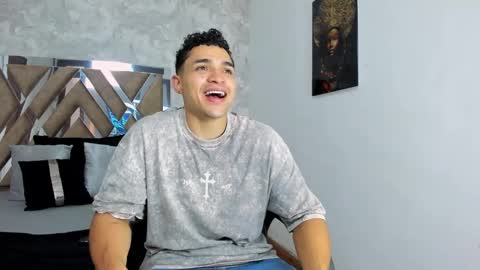 Snapshot of gerson_zt chatting on 10.26.25 im Gerson online show from 10.26.25